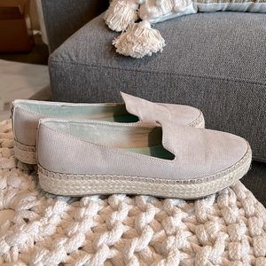 Brand new Dr. Scholls slip on flats
